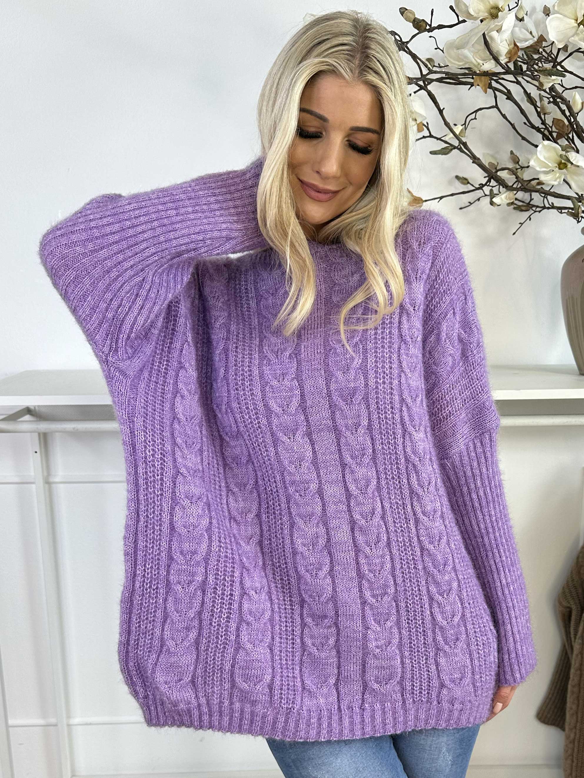 Johanna - Stickad blus i glansig trikå